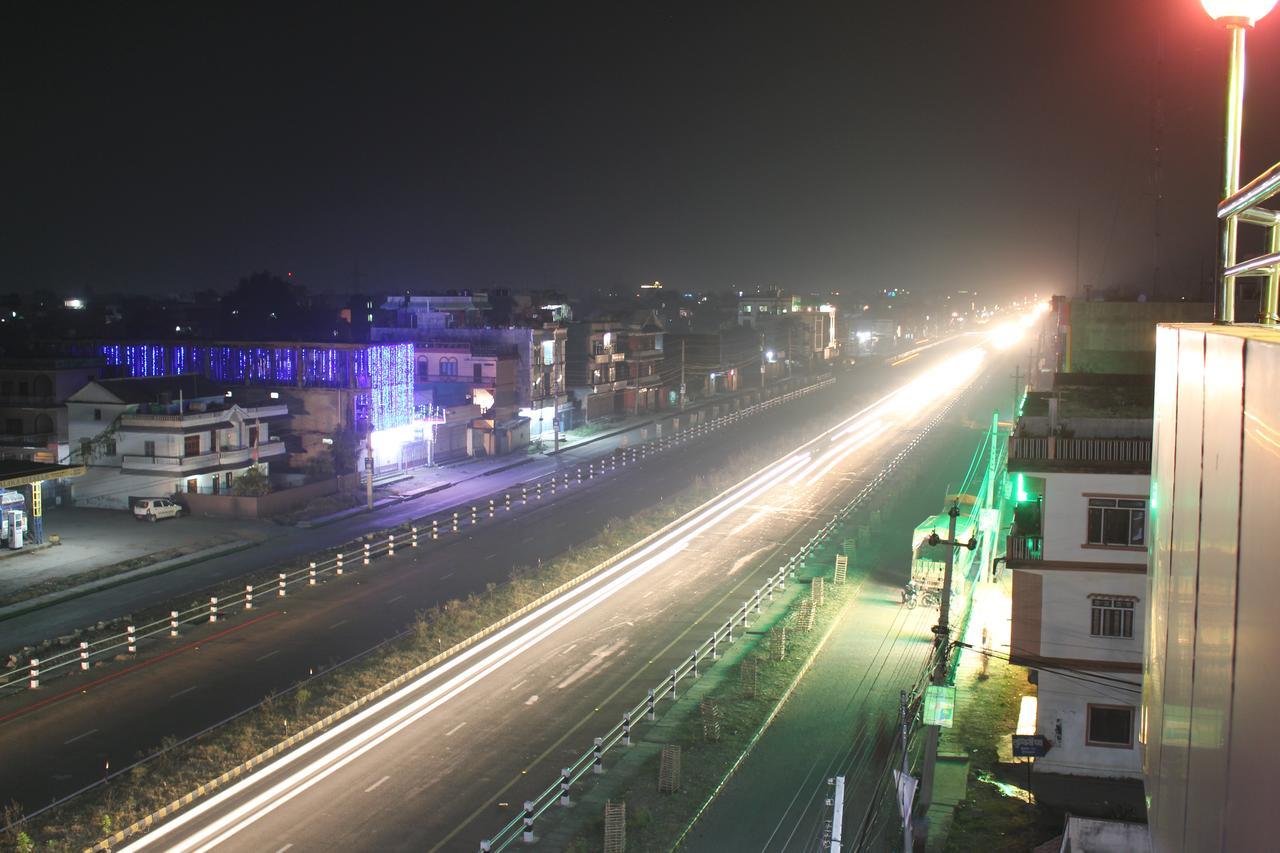 Asian Hotel Butwal Bagian luar foto